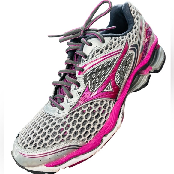 Mizuno Wave Creation 17 Pink and Gray Running Shoes, Size 8.5 - Picture 1 of 9